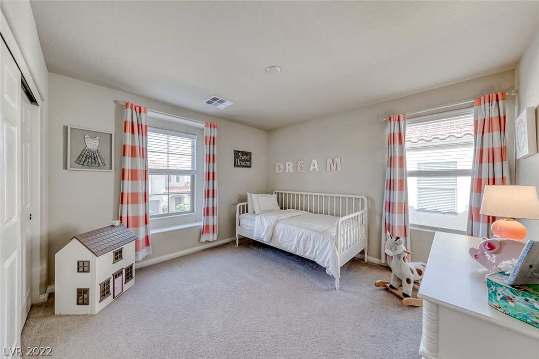 7040 Claythorn Road Las Vegas, NV 89148 - Photo 30 of 40 Gallery Image 30