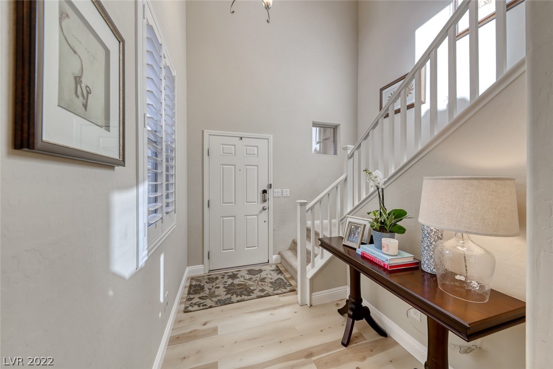 7040 Claythorn Road Las Vegas, NV 89148 - Photo 6 of 40 Gallery Image 6