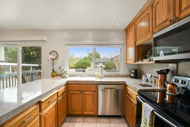 $680,000 | 136 Marco Lane, Vacaville, CA 95688