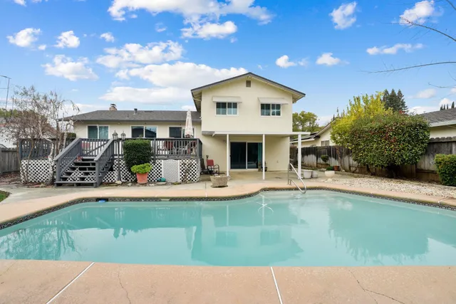 $680,000 | 136 Marco Lane, Vacaville, CA 95688