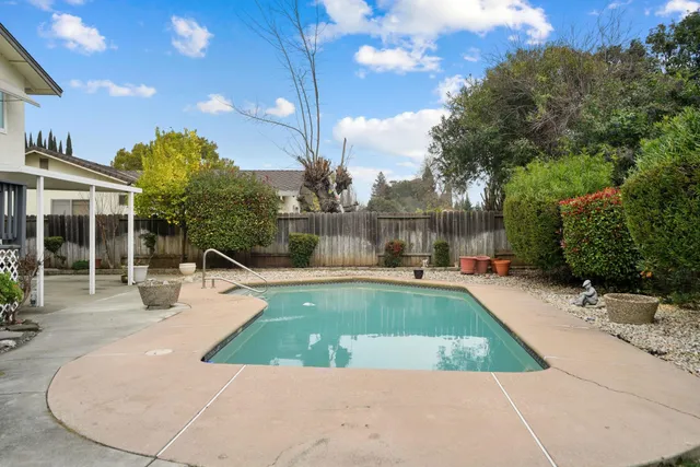 $680,000 | 136 Marco Lane, Vacaville, CA 95688