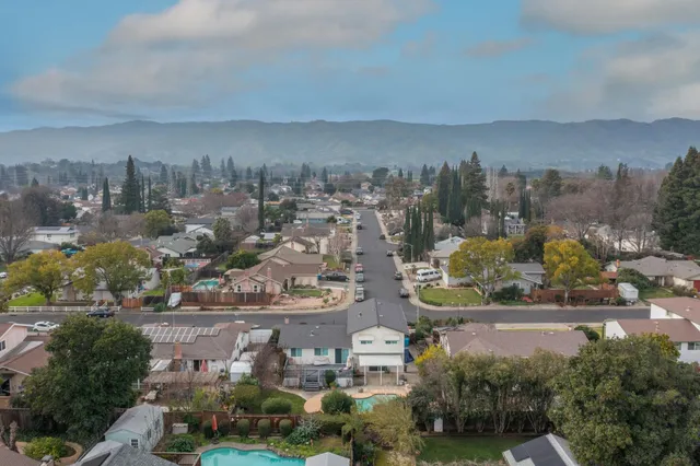 $680,000 | 136 Marco Lane, Vacaville, CA 95688