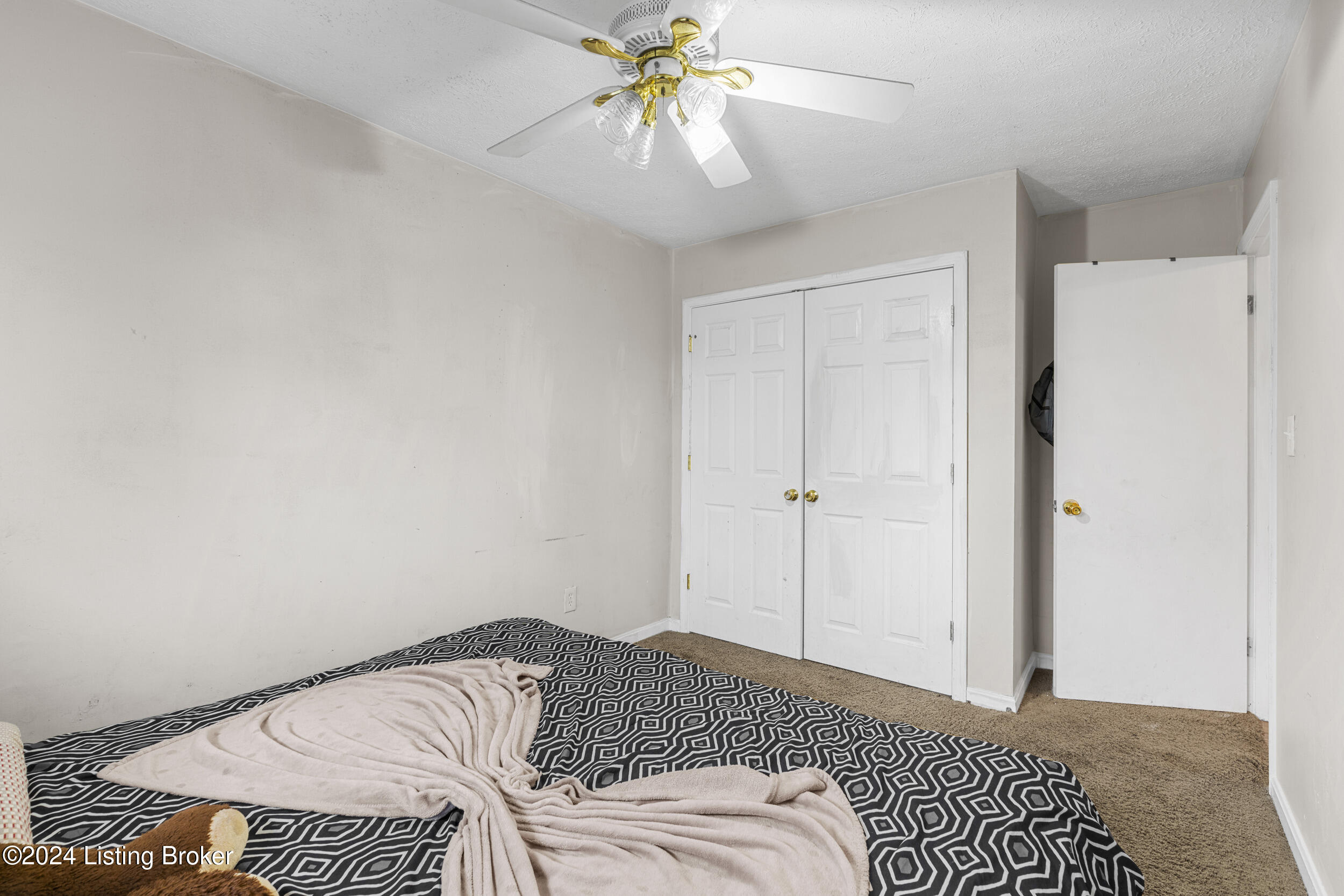 7710 Laurel Ridge Road Louisville, KY 40219 - Photo 13 of 38 dsc09804