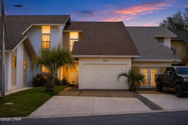 $2,200 | 1365 Capri Drive, Panama City, FL 32405