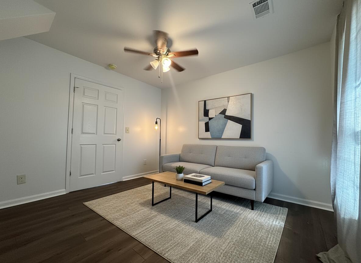 1906 Jenkins Street Augusta, GA 30904 - Photo 5 of 25 Living room jenkins house