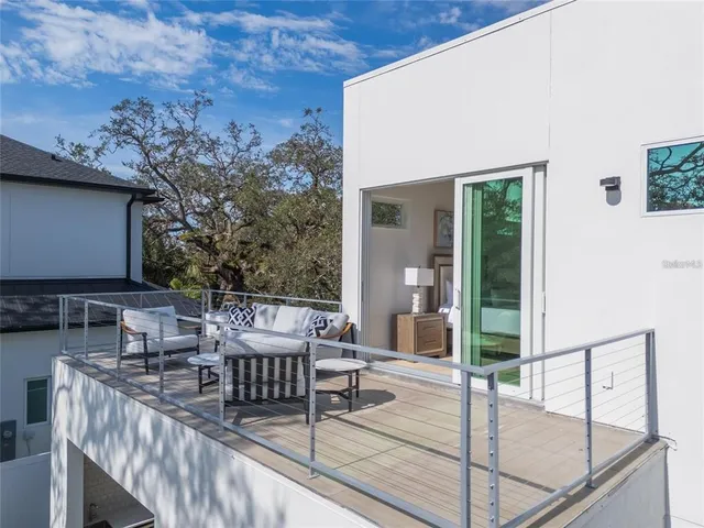 $1,775,000 | 2430 Floyd Street, Sarasota, FL 34239