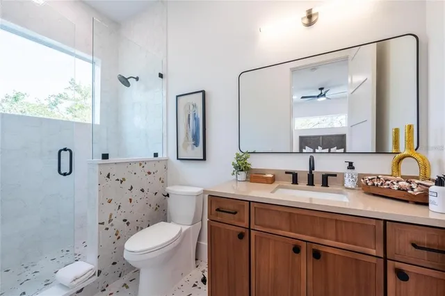 $1,775,000 | 2430 Floyd Street, Sarasota, FL 34239