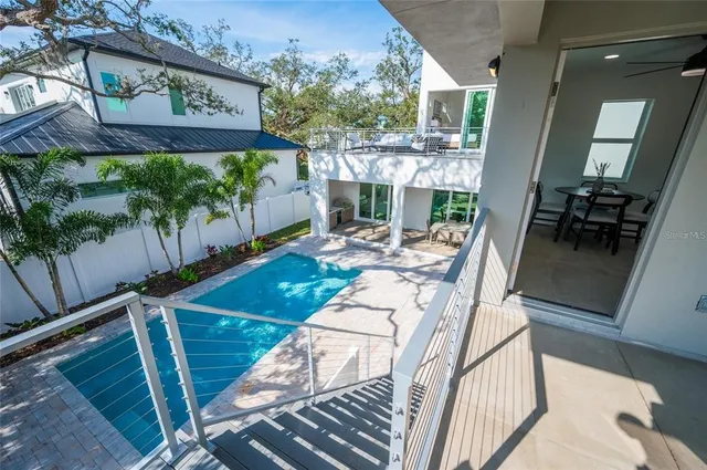 $1,775,000 | 2430 Floyd Street, Sarasota, FL 34239