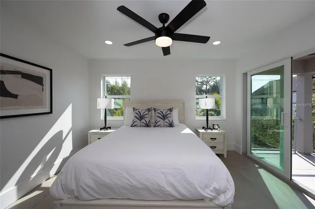 $1,775,000 | 2430 Floyd Street, Sarasota, FL 34239