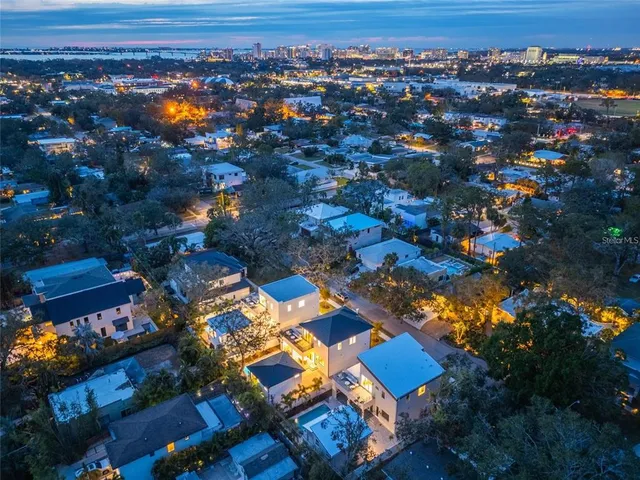 $1,775,000 | 2430 Floyd Street, Sarasota, FL 34239