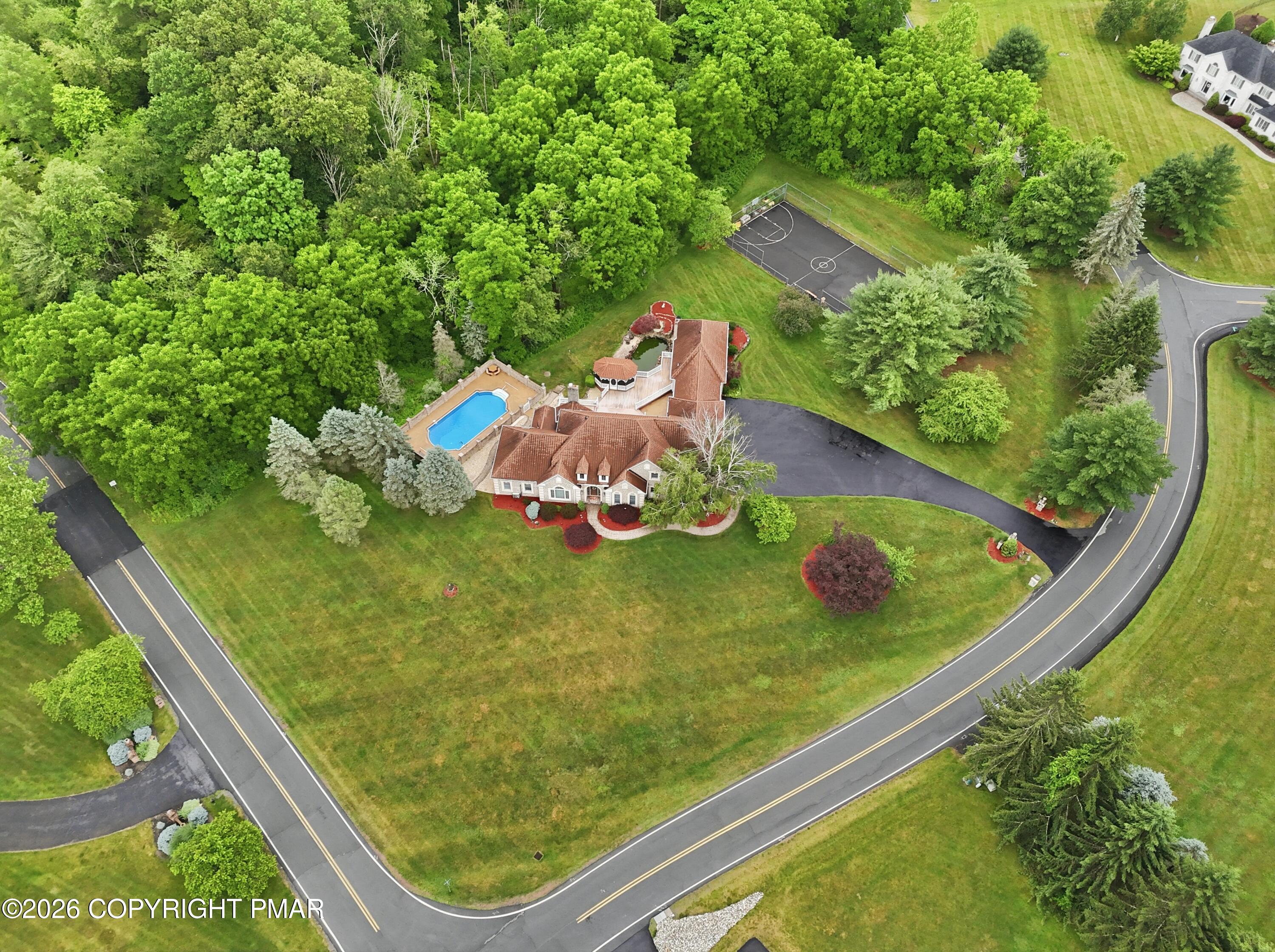 2134 Fox Run Road Stroudsburg, PA 18360 - Photo 112 of 117 2134 sue 52