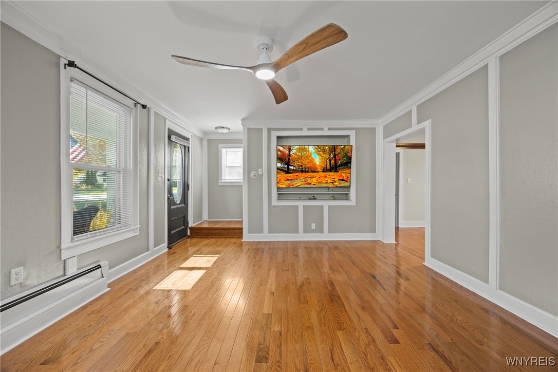 345 South 4th Street Lewiston, NY 14092 - Photo 16 of 43 Living Room also with Beautiful Maple Hardwood Flo
