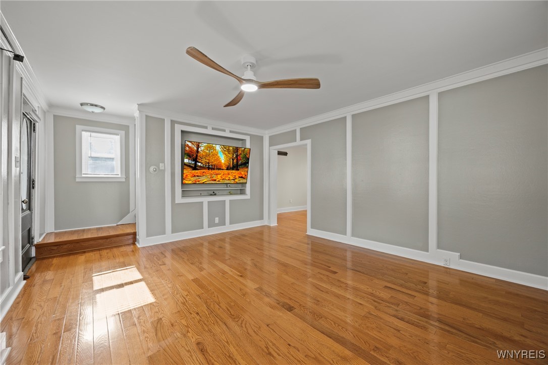 345 South 4th Street Lewiston, NY 14092 - Photo 17 of 43 Living Room also with Beautiful Maple Hardwood Flo