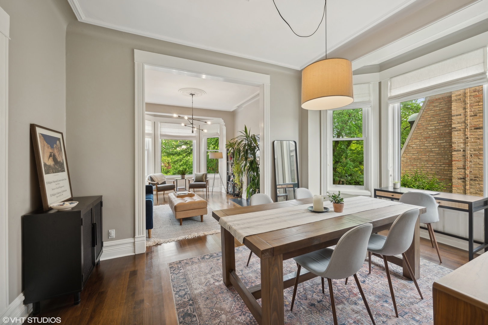 2011 North Racine Avenue, Unit 3 Chicago, IL 60614 - Photo 7 of 19 Gallery Image 7