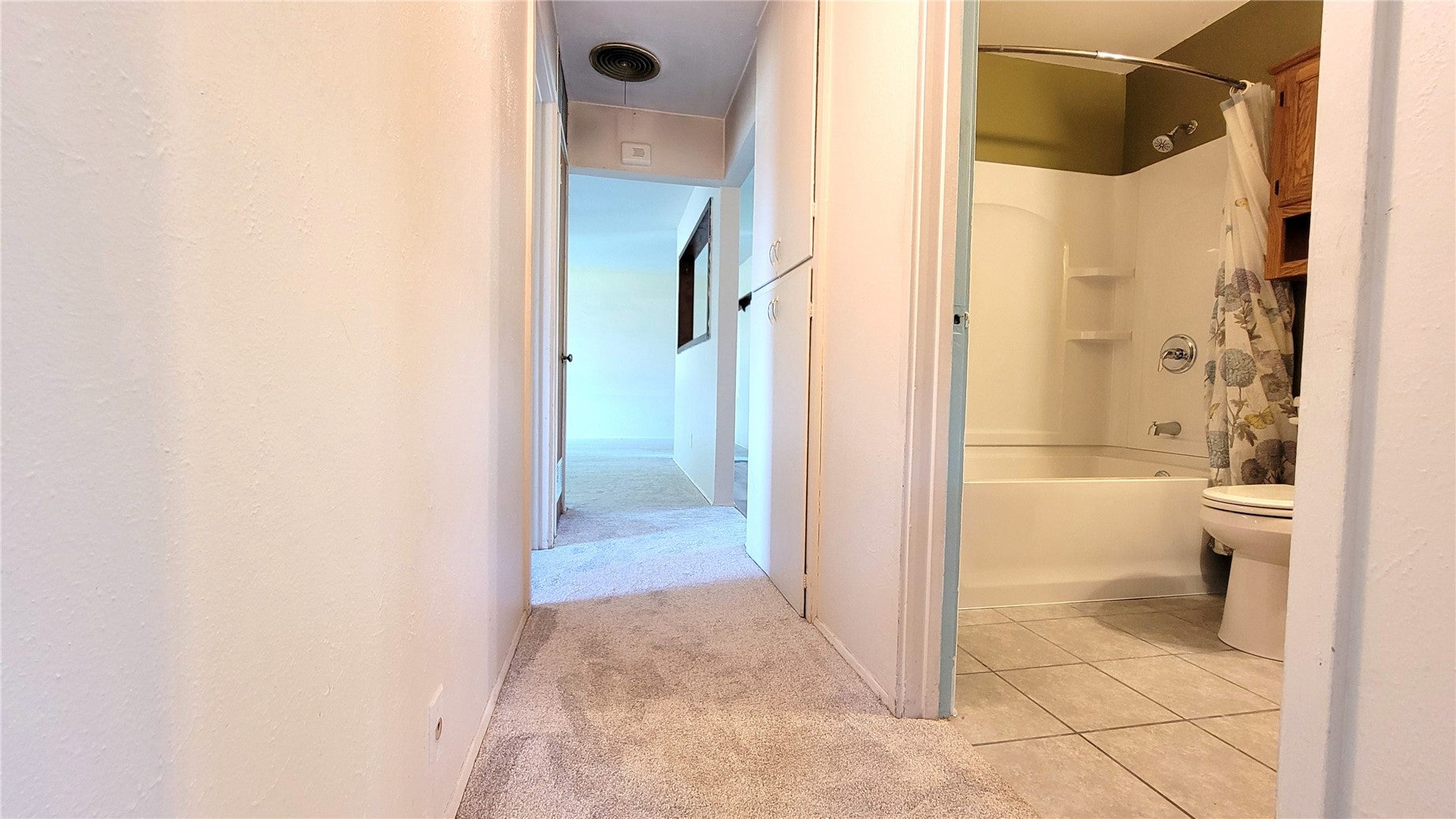 4840 Kesler Road Northwest Cedar Rapids, IA 52405 - Photo 28 of 33 Gallery Image 28