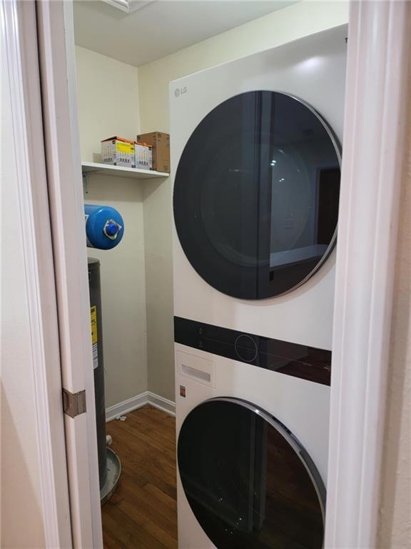 887 Bridgewater Street Southwest, Unit A Atlanta, GA 30310 - Photo 20 of 21 a utility room with dryer and washer