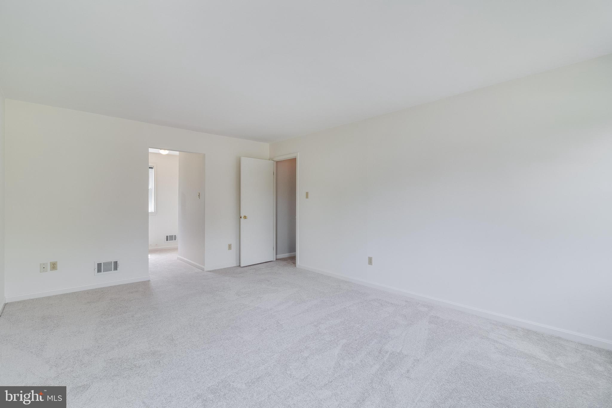 625 Clarks Run Road La Plata, MD 20646 - Photo 31 of 54 Master bedroom