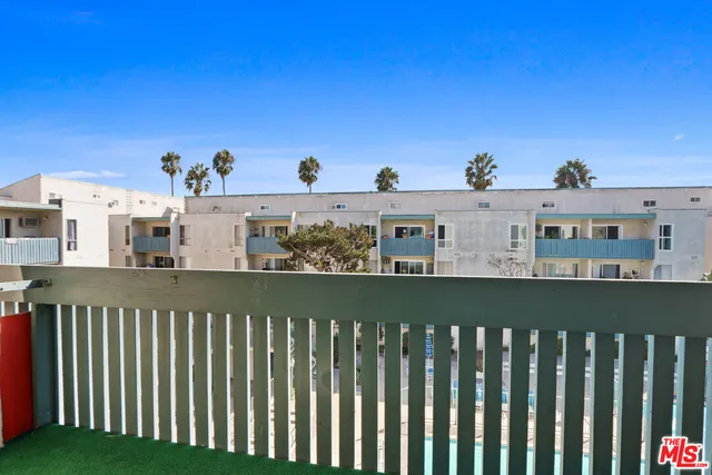 $2,750 | 550 West Regent Street, Unit 345, Inglewood, CA 90301