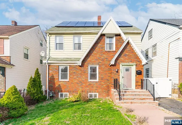 $450,000 | 327 Field Place, Hillside, NJ 07205