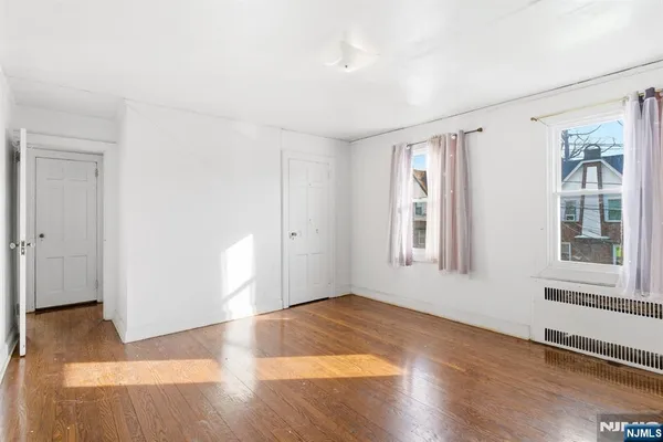 $450,000 | 327 Field Place, Hillside, NJ 07205