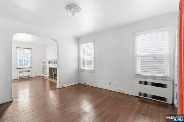 $450,000 | 327 Field Place, Hillside, NJ 07205