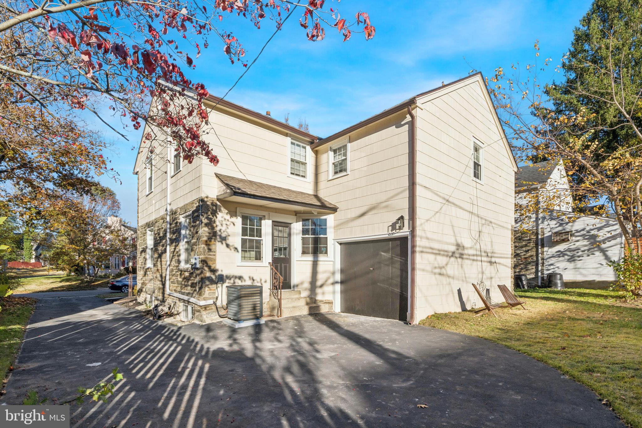 146 Henley Road Wynnewood, PA 19096 - Photo 32 of 33 1 Car Garage