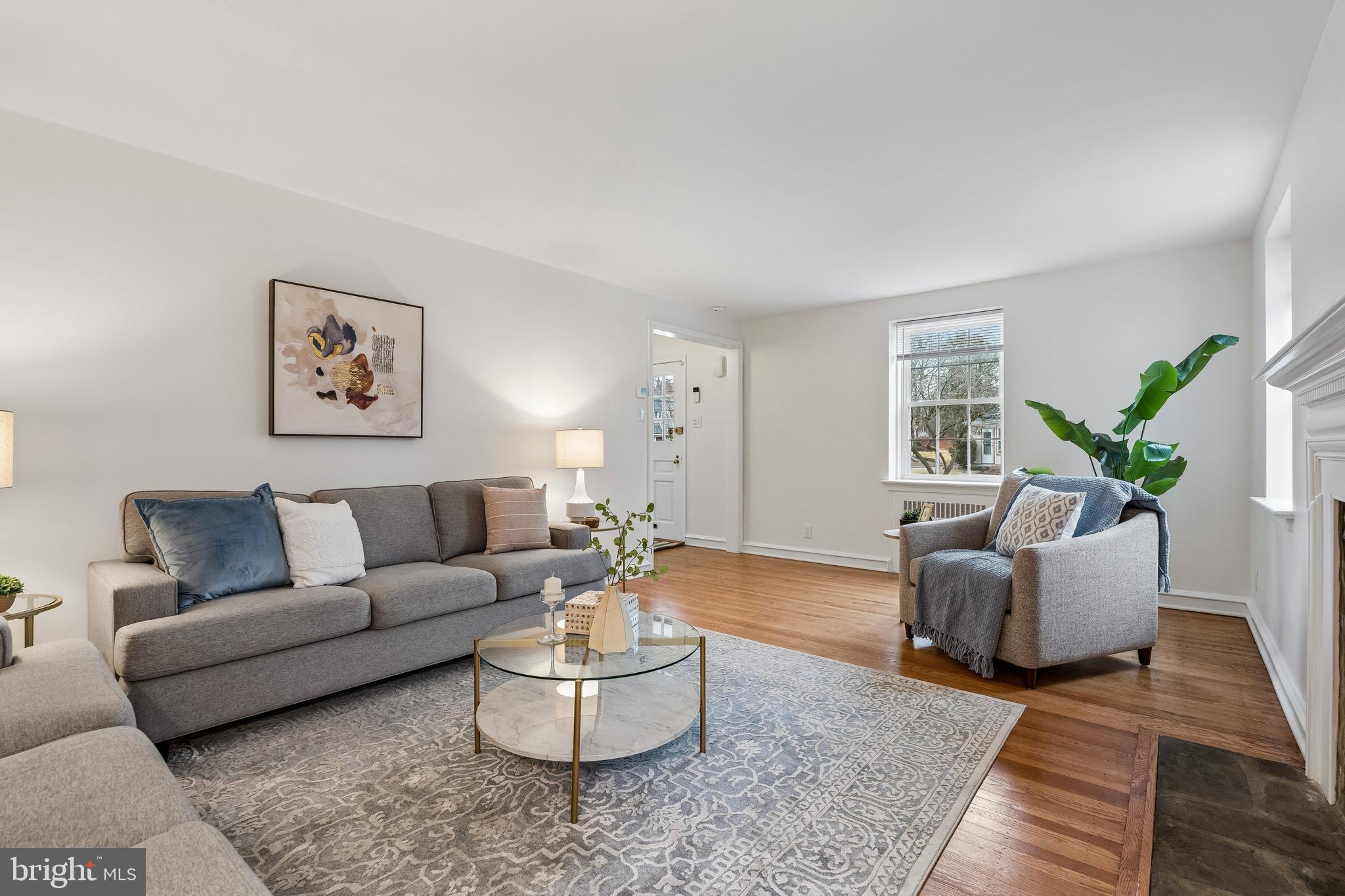 146 Henley Road Wynnewood, PA 19096 - Photo 5 of 33 Large Living Room