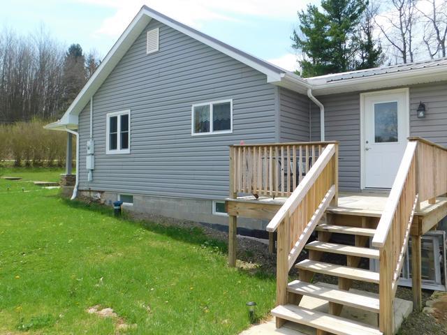 8833 Scandia Road Russell, PA 16345 - Photo 2 of 44 Gallery Image 2