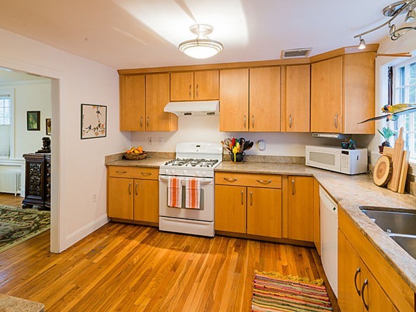 40 Solon Street Newton, MA 02461 - Photo 5 of 18 Gallery Image 5