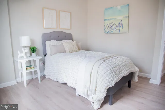 a close view of sink