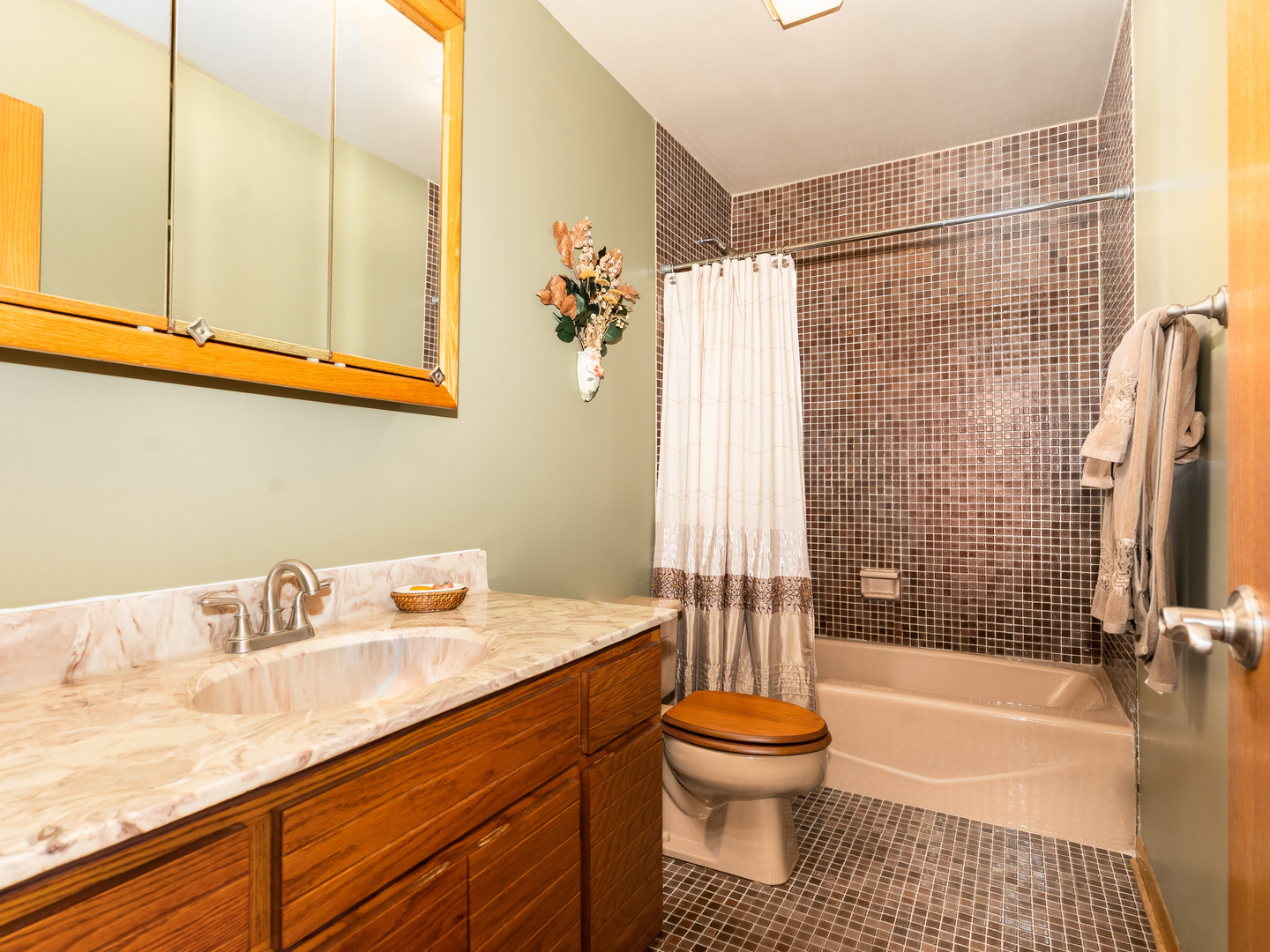 1925 Pine Road Lisle, IL 60532 - Photo 29 of 51