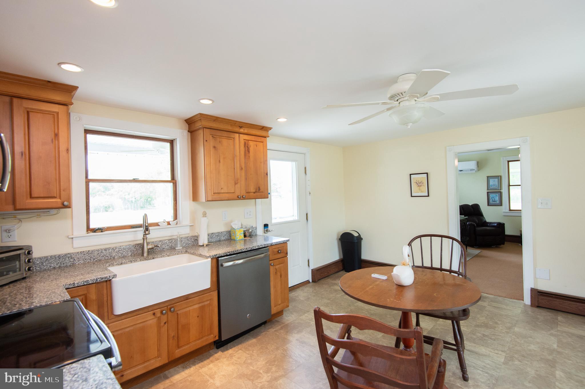 6046 Todds Point Road Cambridge, MD 21613 - Photo 31 of 94 Kitchen