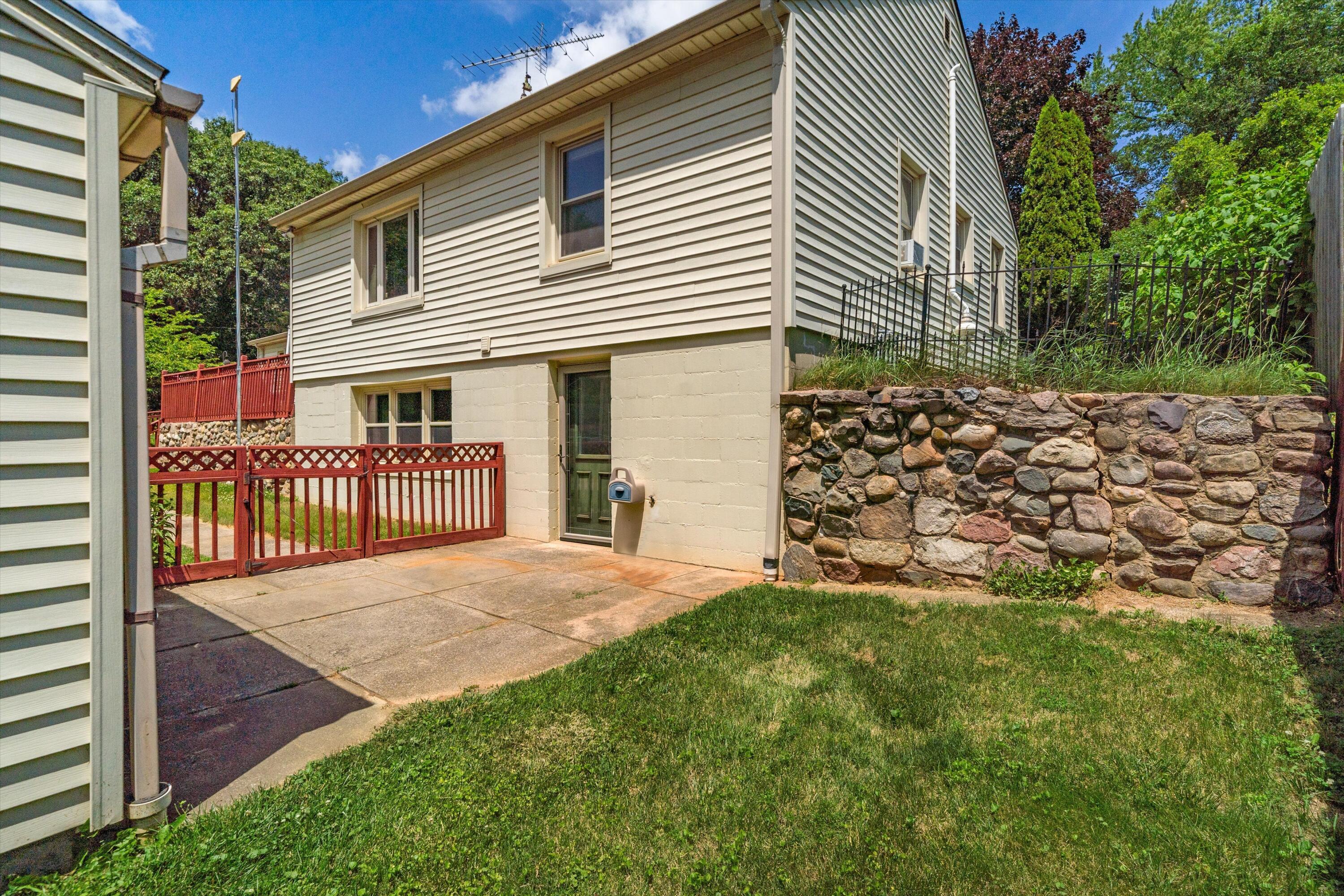 16009 Cavanaugh Lake Road Chelsea, MI 48118 - Photo 50 of 56 62-DSC00045
