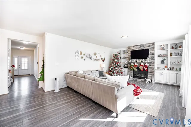 $675,000 | 9117 Fenshaw Court, Mechanicsville, VA 23116