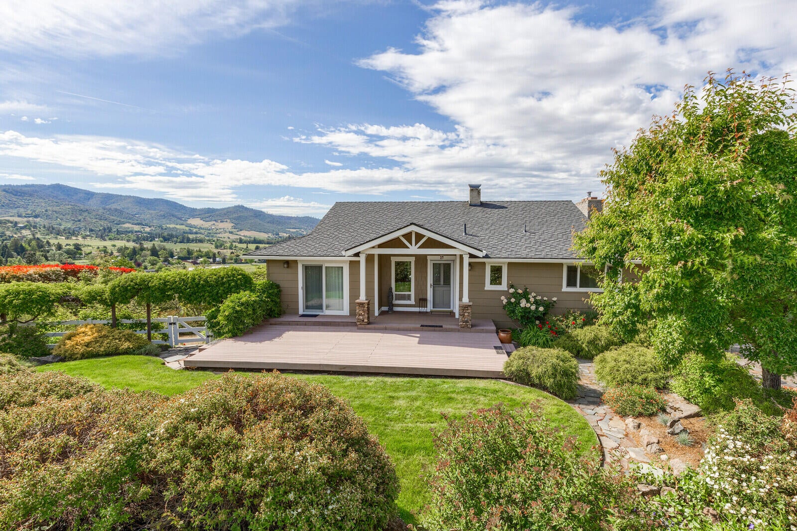7654 Rapp Lane Talent, OR 97540 - Photo 47 of 87 01_RL_1_mls