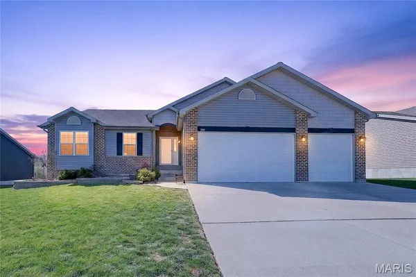 $355,000 | 540 Austin Drive, Truesdale, MO 63380