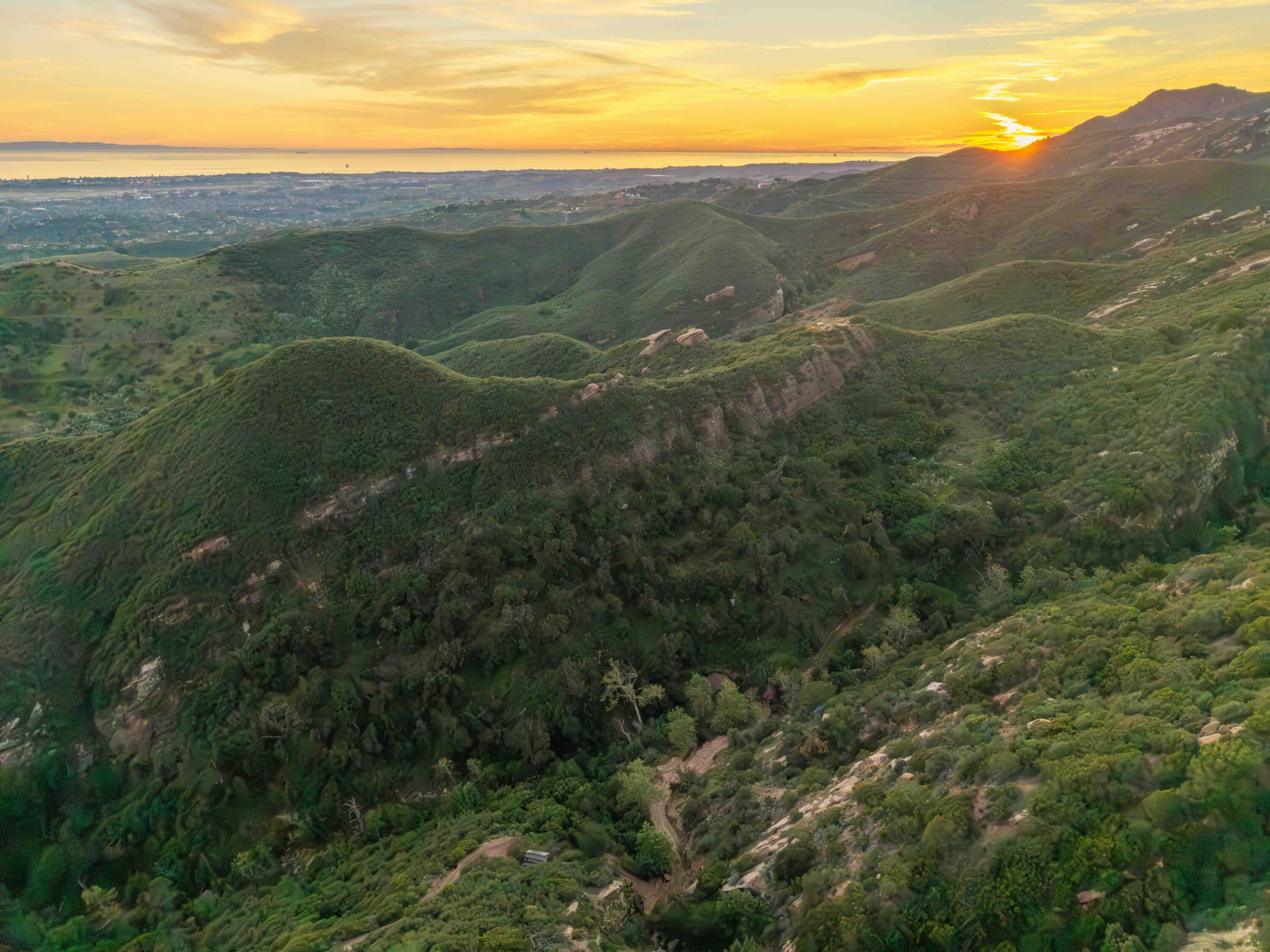 2011 North San Marcos Road Santa Barbara, CA 93105 - Photo 38 of 41 a view of city and mountain