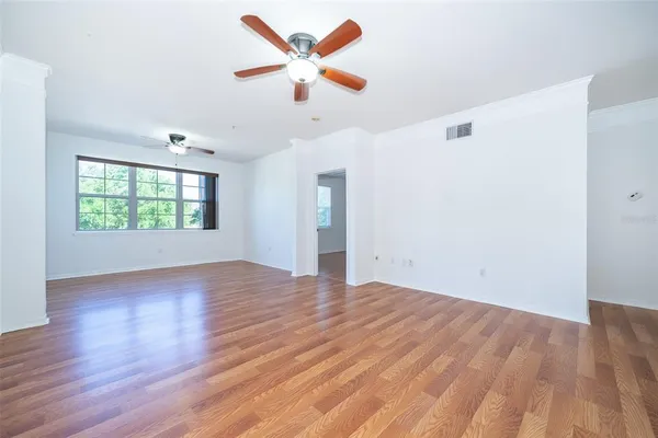 $2,050 | 6413 Astor Village Avenue, Unit 206, Orlando, FL 32835