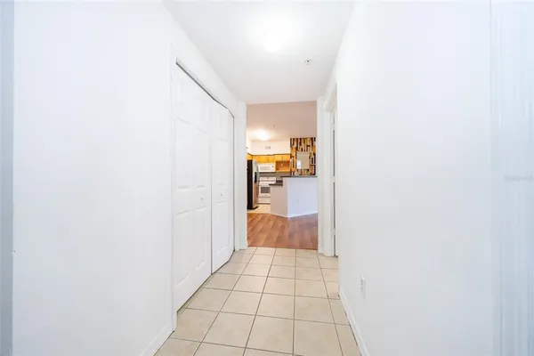 $2,050 | 6413 Astor Village Avenue, Unit 206, Orlando, FL 32835