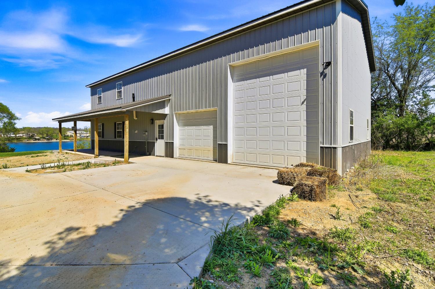 2678 Jackson Road Hamilton, OH 45011 - Photo 4 of 57