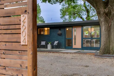 $425,000 | 2604 Andrea Lane, Dallas, TX 75228