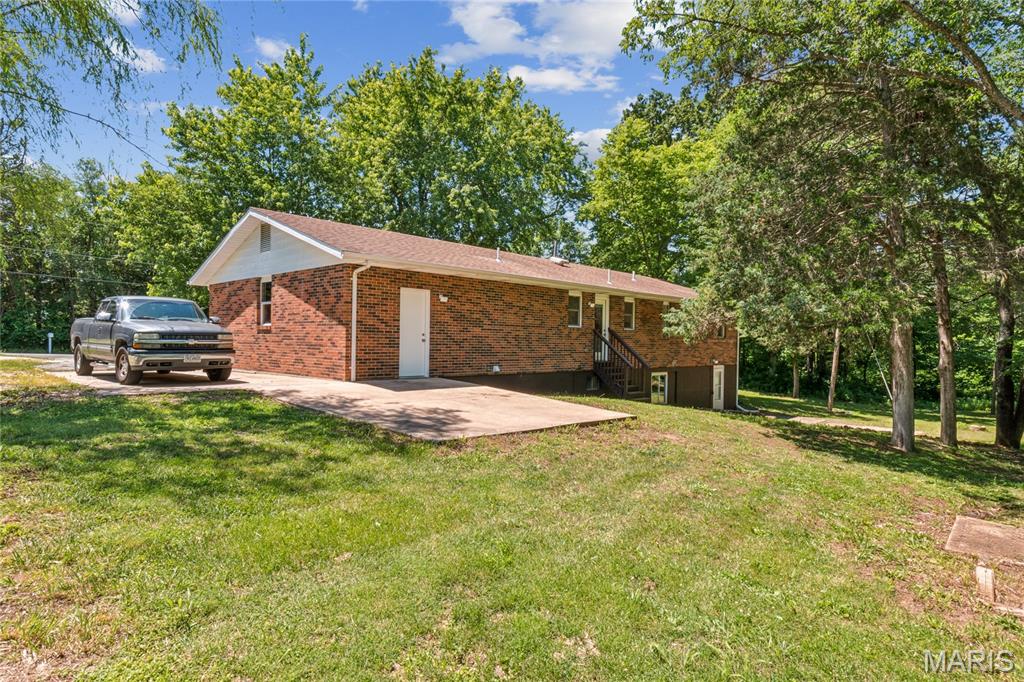 1740 Parr Road Wentzville, MO 63385 - Photo 25 of 34