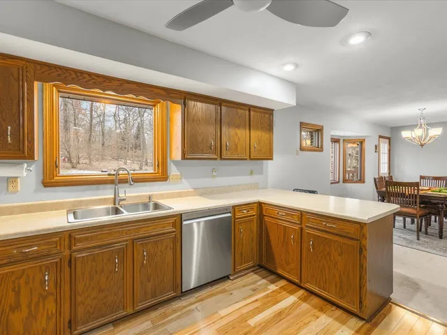 $379,900 | 548 Baintree Road, Lake Summerset, IL 61019