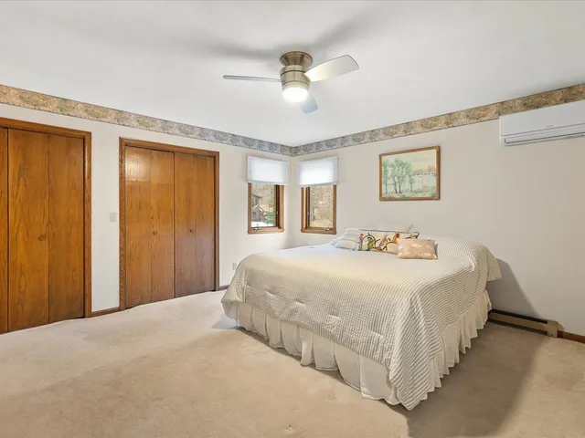 $379,900 | 548 Baintree Road, Lake Summerset, IL 61019