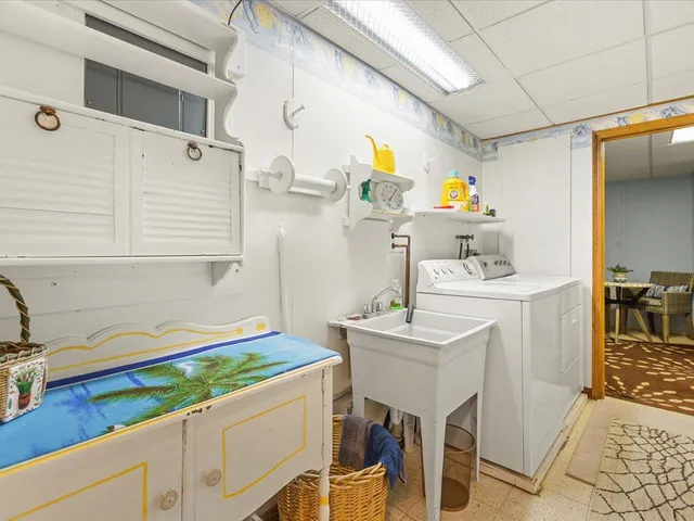 $379,900 | 548 Baintree Road, Lake Summerset, IL 61019