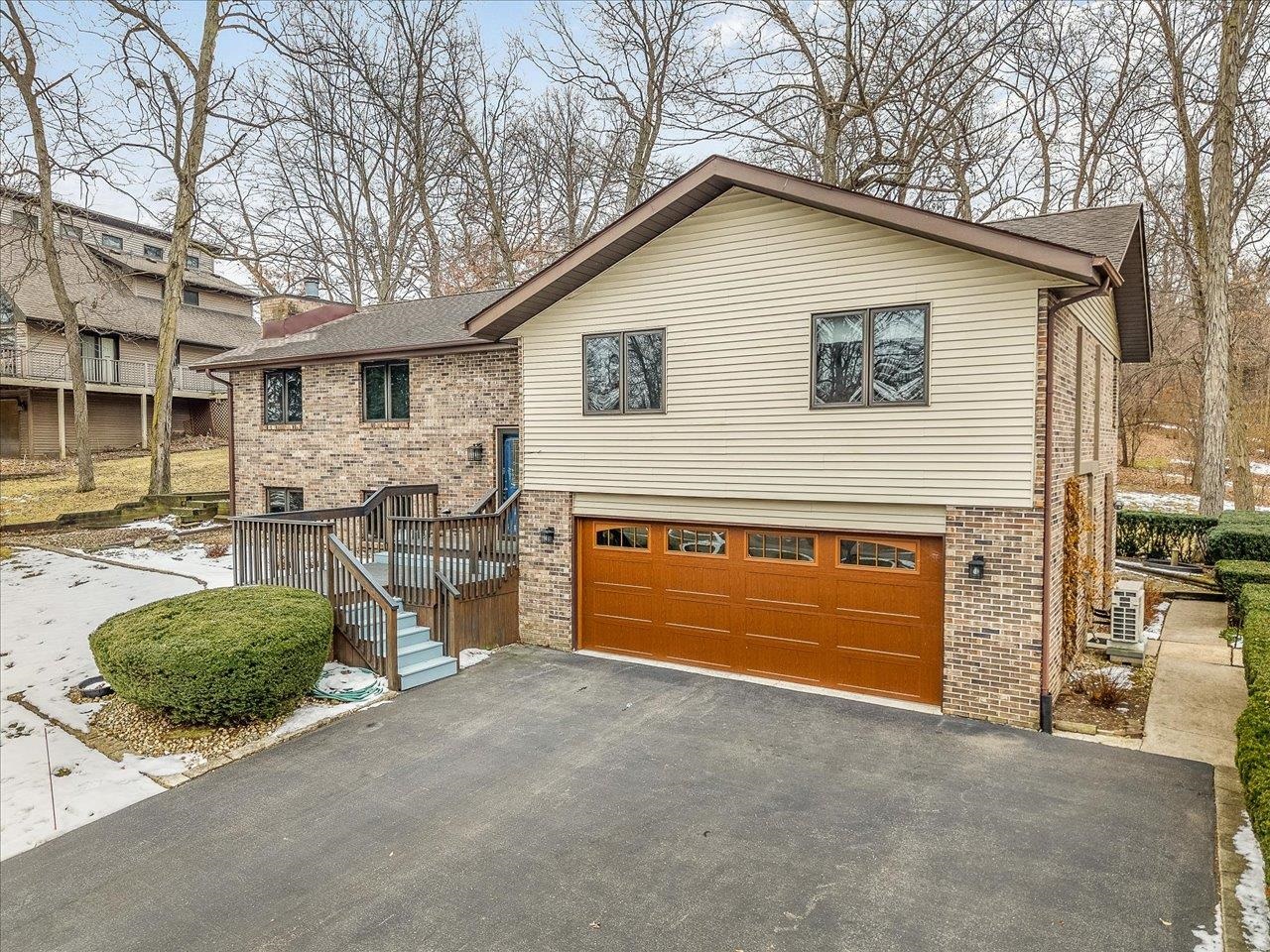 548 Baintree Road Lake Summerset, IL 61019 - Photo 5 of 71 a view of a house with a yard