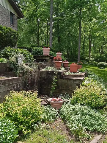 $379,900 | 548 Baintree Road, Lake Summerset, IL 61019