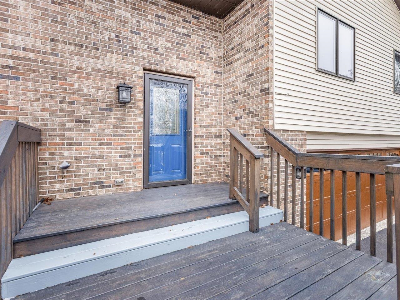 548 Baintree Road Lake Summerset, IL 61019 - Photo 7 of 71 a view of front door of house