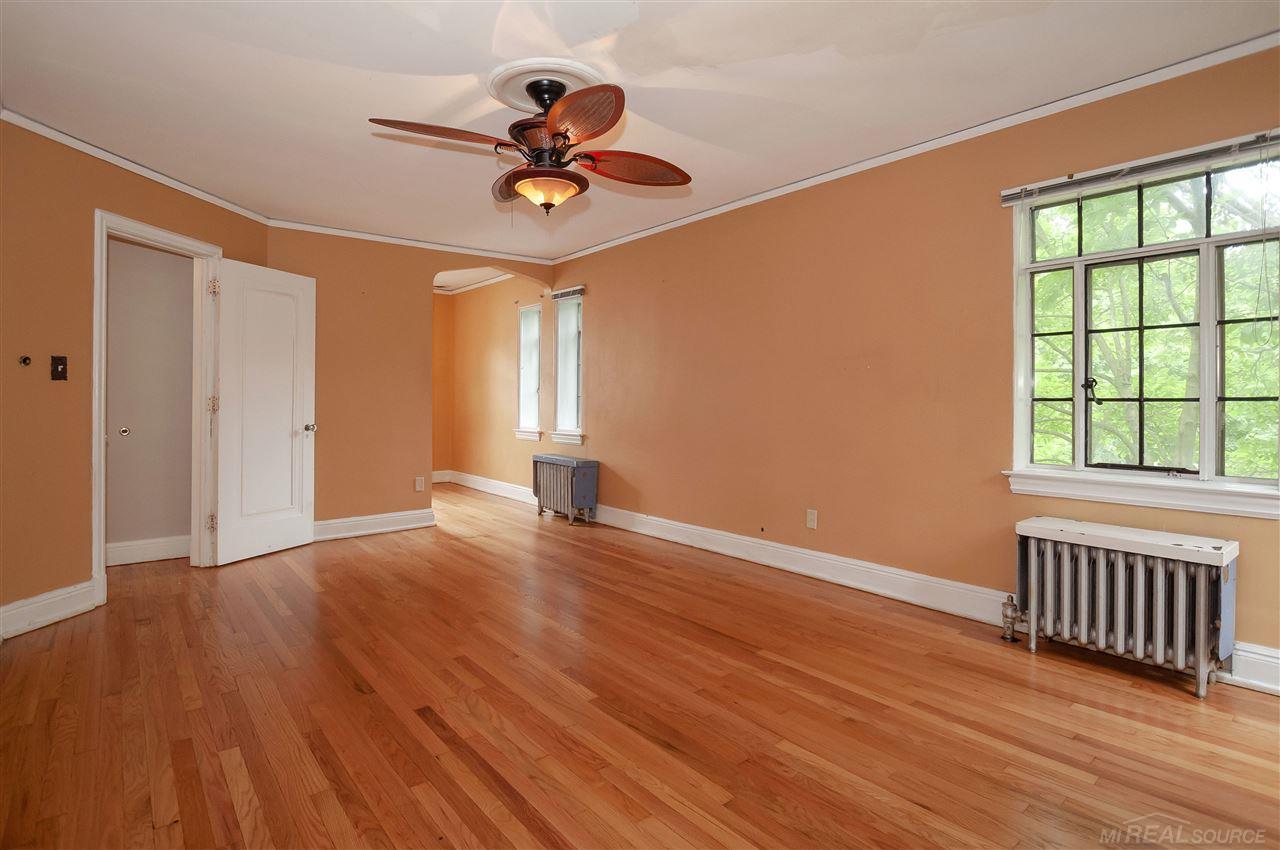 1311 Bishop Road Grosse Pointe Park, MI 48230 - Photo 25 of 40