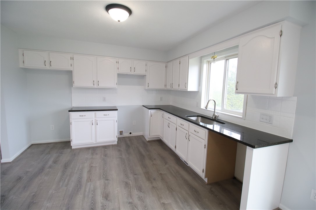 30 Tyler Trail Parma, NY 14468 - Photo 4 of 22